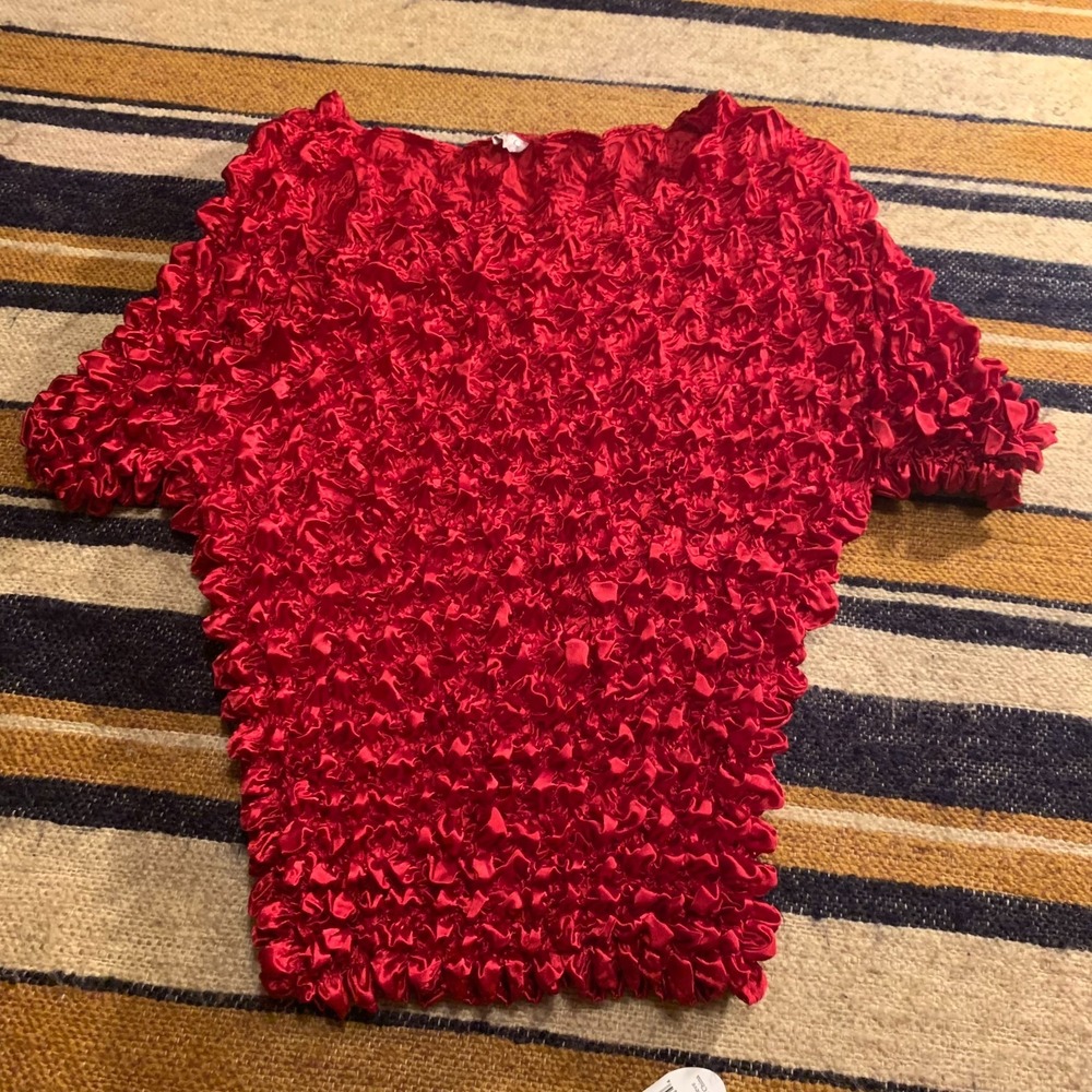 Y2K Stretch One size Popcorn Ruffle Shirt Blouse Stretch Red Black Bundle OS - Picture 3 of 5